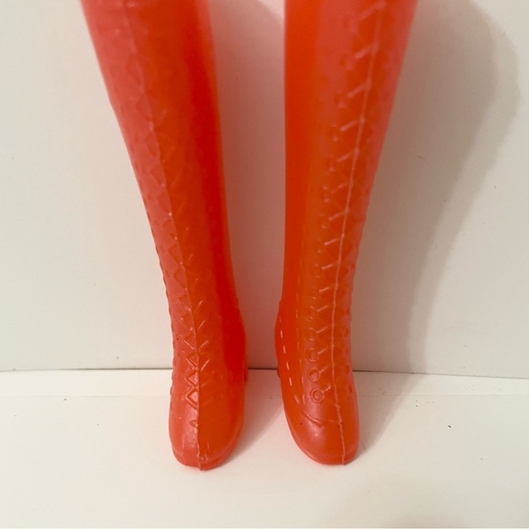 Vintage Barbie Mod Era Gogo Faux Lace Up Red boots 1 Pair Hong Kong - Picture 4 of 15